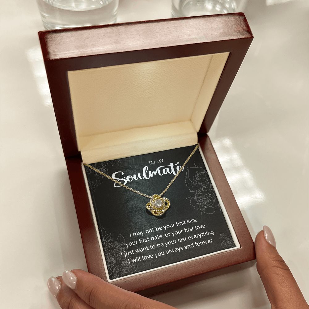 To My Soulmate - Elegant Knot Necklace Gift Set