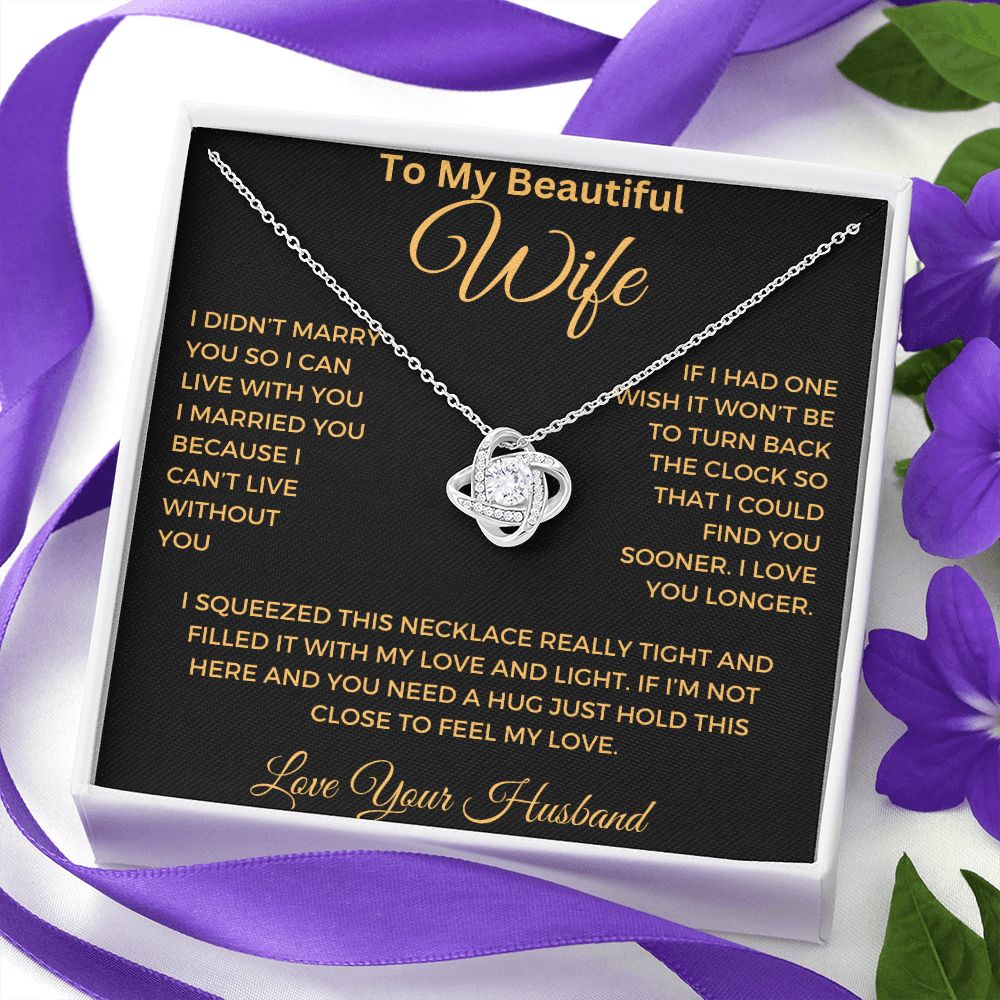 (Almost Sold Out) Gift For Wife - Love Knot Necklace 🎁❤️