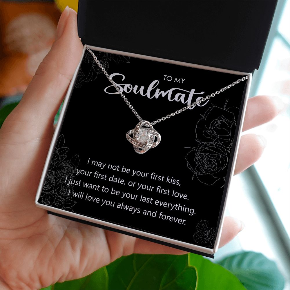 To My Soulmate - Elegant Knot Necklace Gift Set