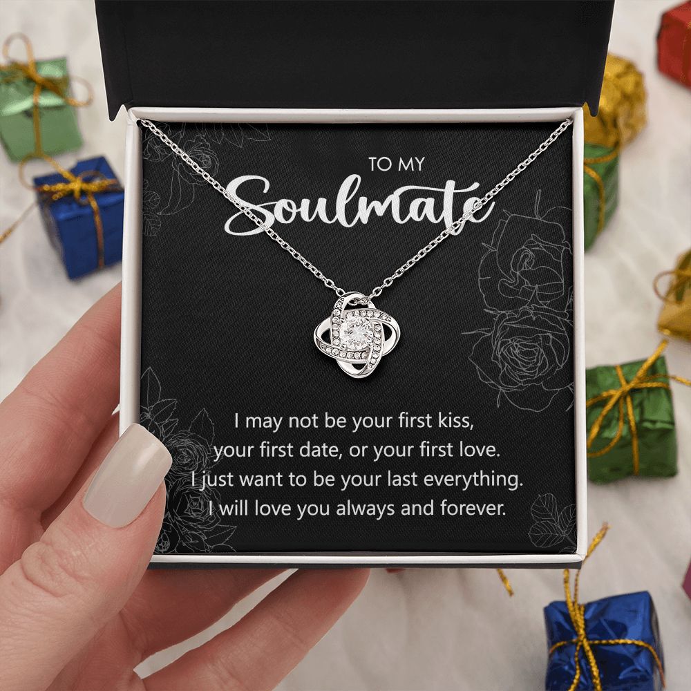 To My Soulmate - Elegant Knot Necklace Gift Set