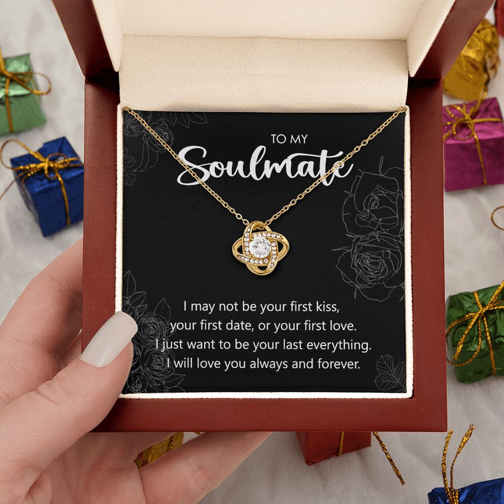 To My Soulmate - Elegant Knot Necklace Gift Set